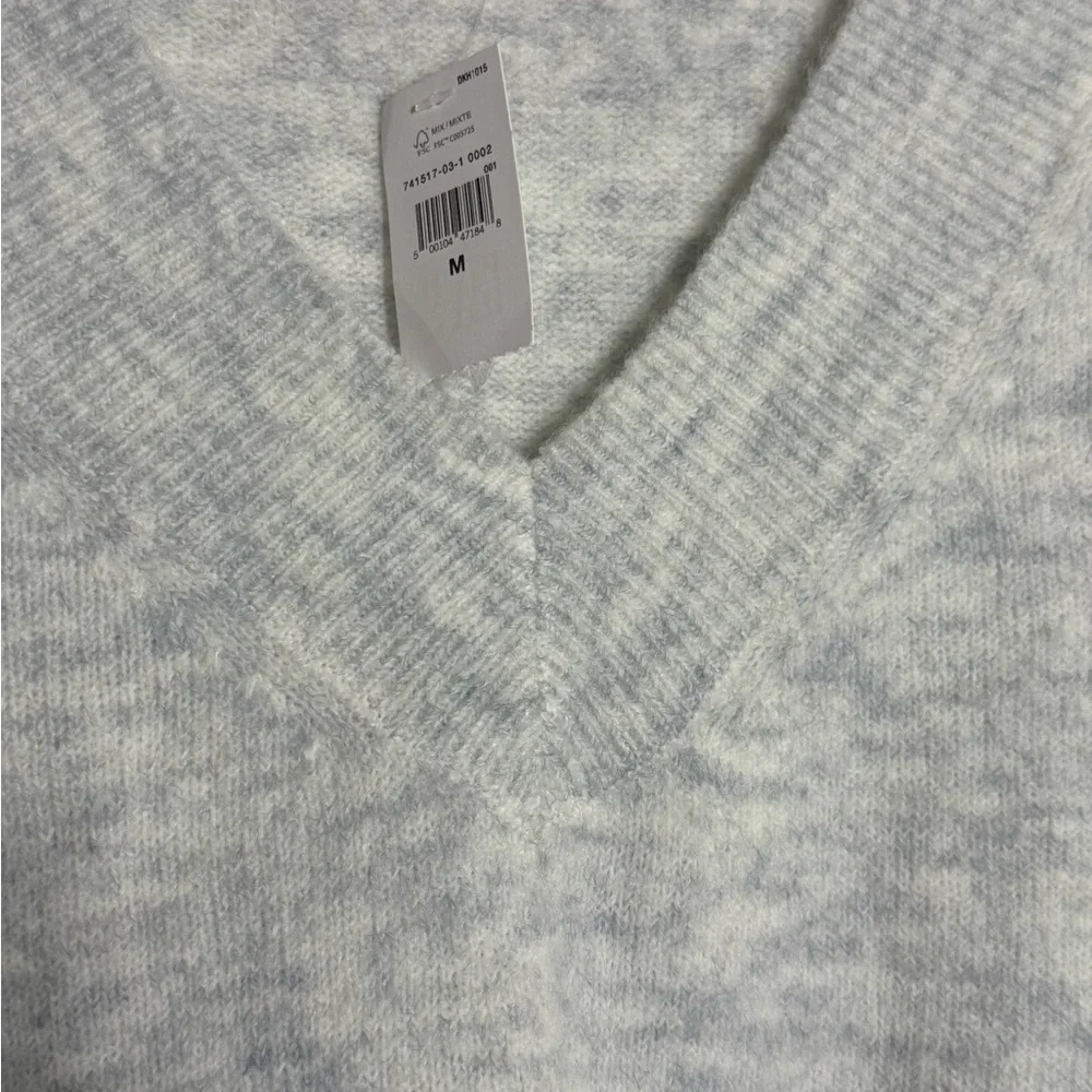 GAP Light Gray Off-the-Shoulder Sweater - Picture 7 of 8